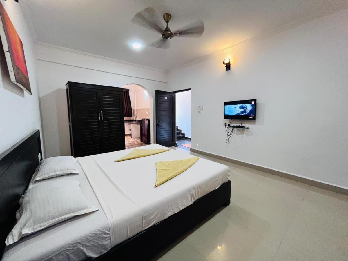 Naga Cottages Morjim Exterior photo
