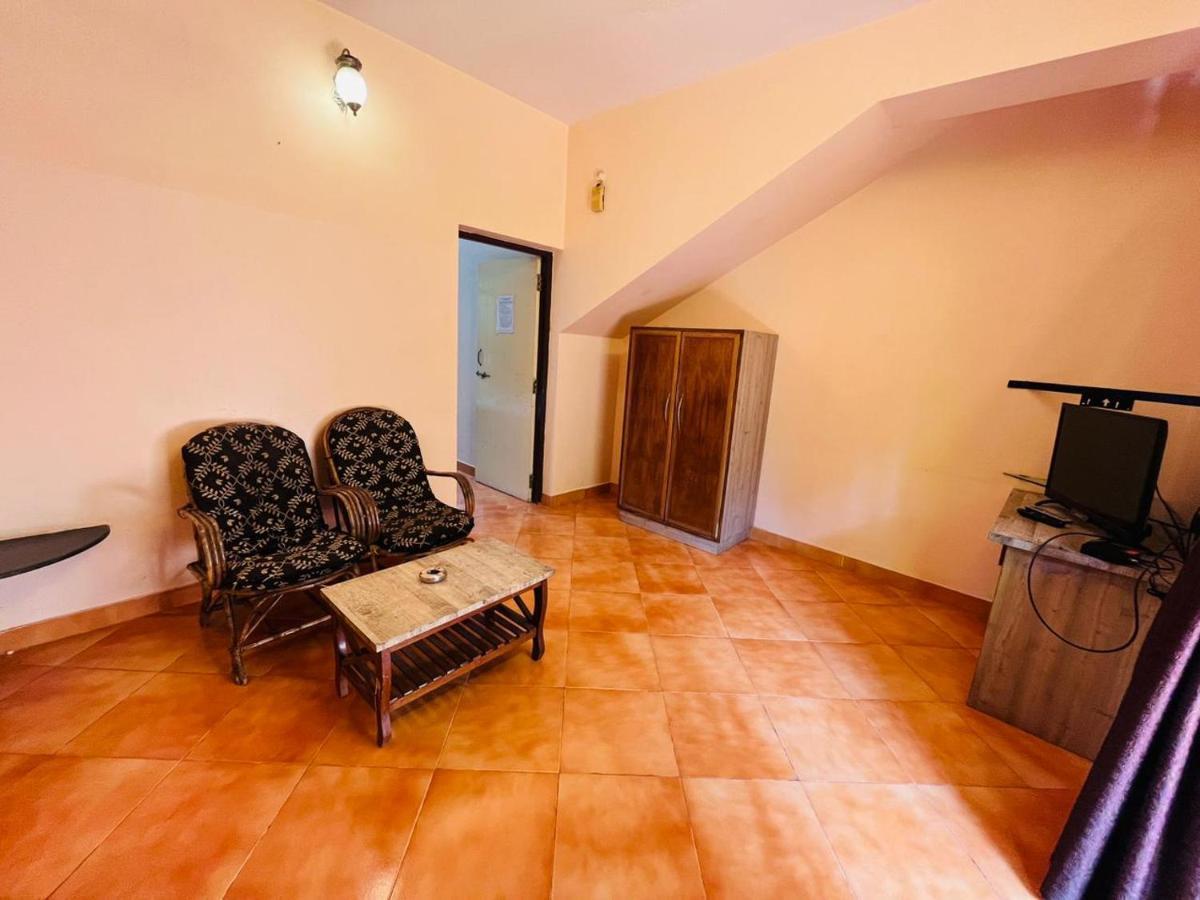 Naga Cottages Morjim Exterior photo